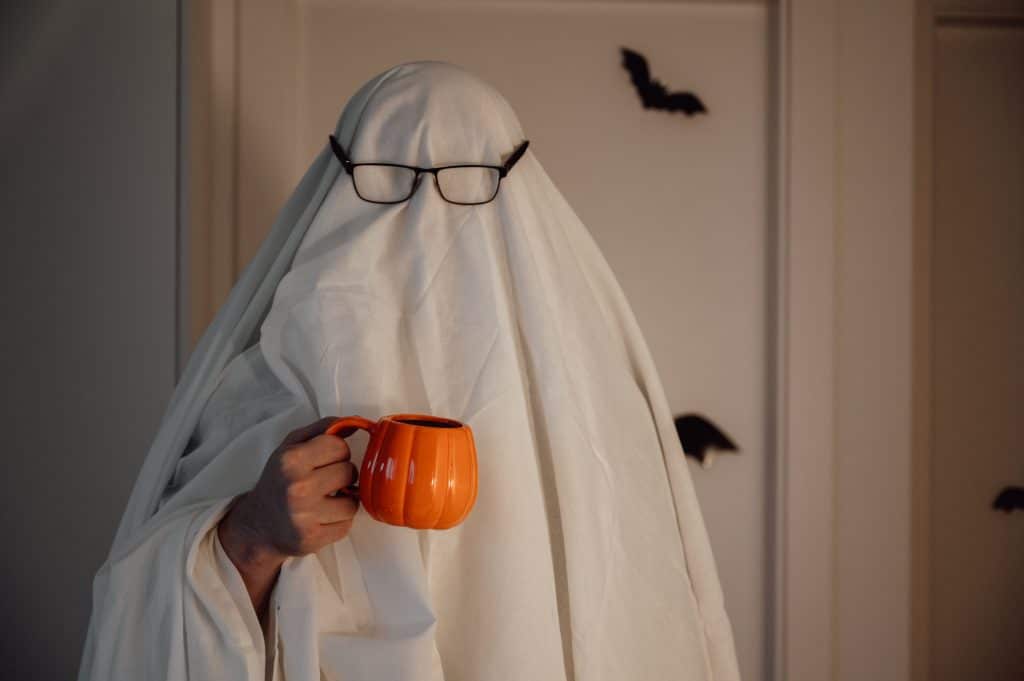 Payroll Horror Stories: Mistakes Scarier Than Ghosts!