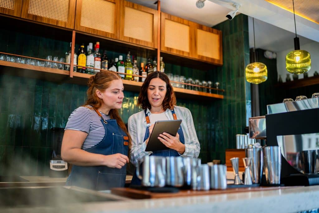 Hiring in the hotel industry: the recruitment paradox